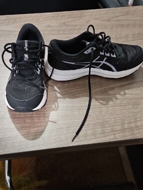 Asics Black and White Women's Running Shoes